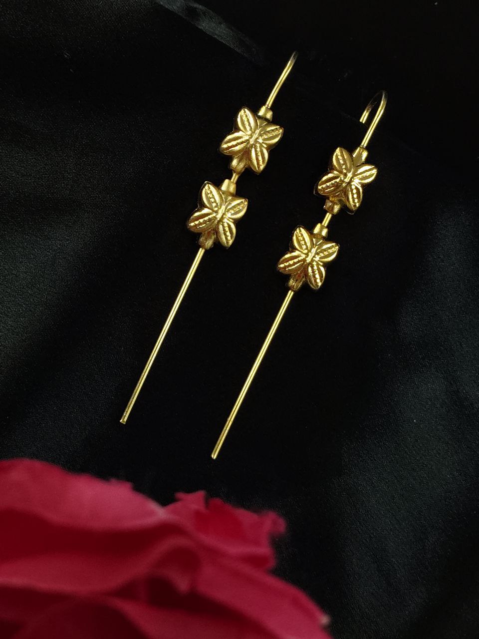 Gold plated, floral patterned earcuff - YCOSEC587