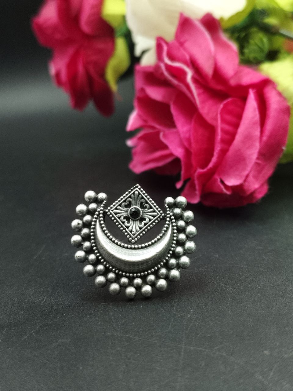 Adjustable ring, half moon ring, black stone - YCOSFR600