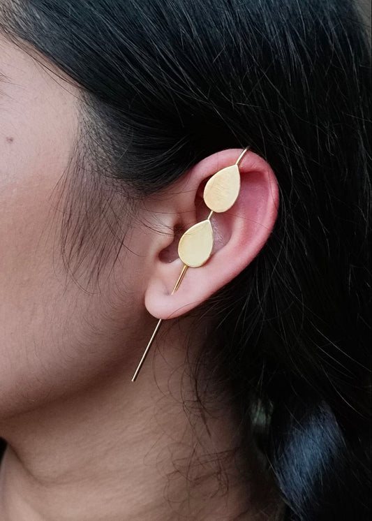 Gold plated earcuff, drop shaped - YCGPECF418